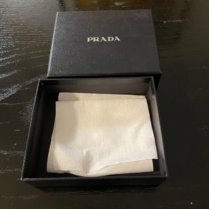 Prada box